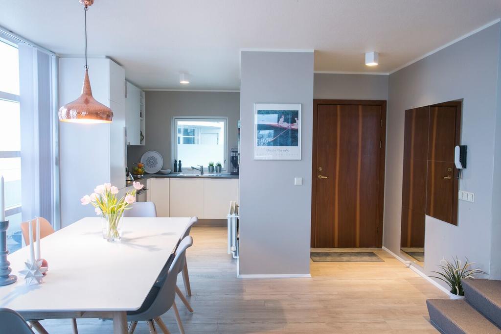 דירות רייקיאוויק Penthouse Downtown With Free Parking מראה חיצוני תמונה